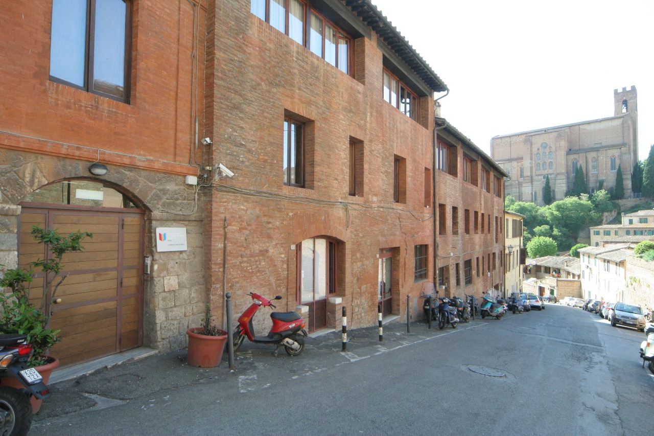 Fontebranda - facciata